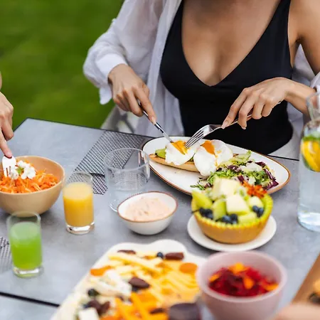 Kamengrad & ホテル 4*