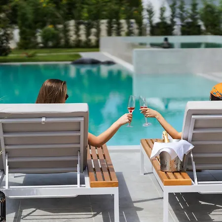 Kamengrad & 4* Panaghiurişte