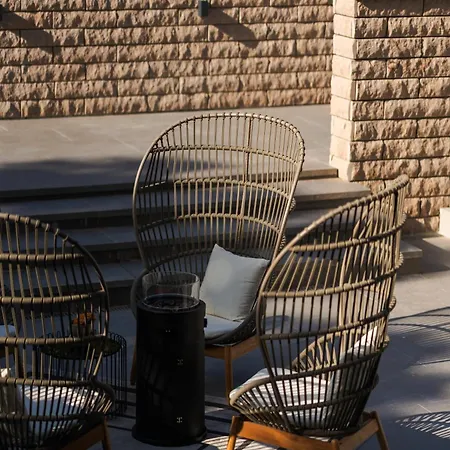 Hotel Kamengrad & Panagyurishte