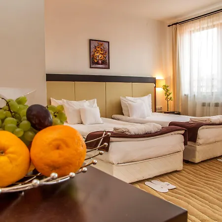 Kamengrad & Hotel 4*