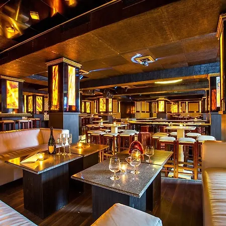 Kamengrad & 4* Panagyurishte