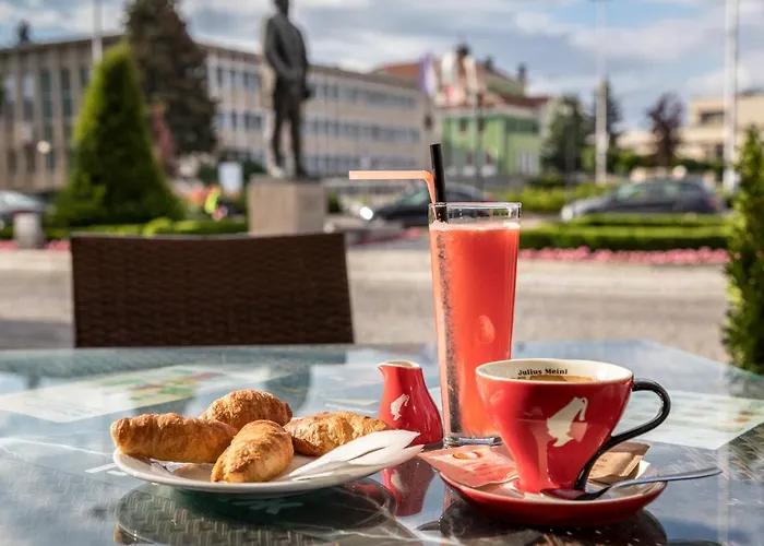 Hotel Kamengrad & 4*