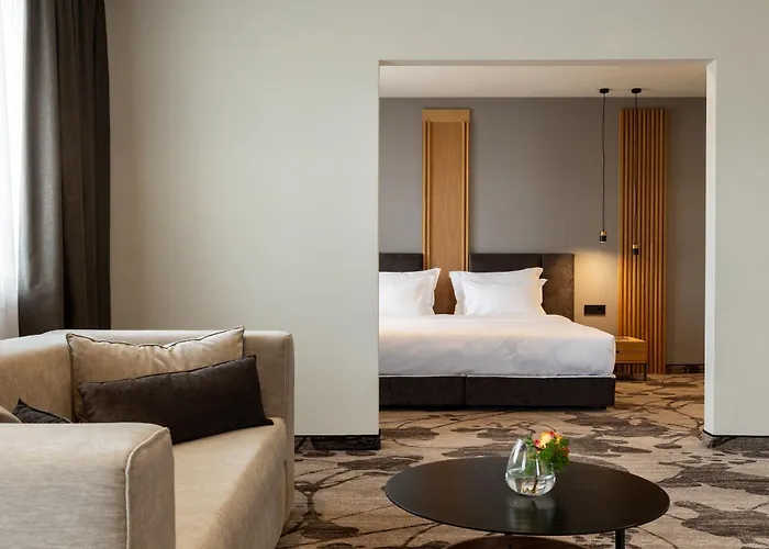 Kamengrad & ホテル パナギュリシテ