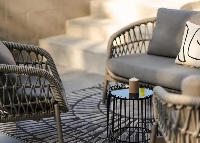 ホテル Kamengrad & 4*