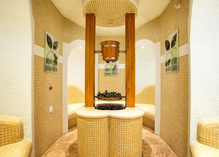 Kamengrad & Hotel 4*