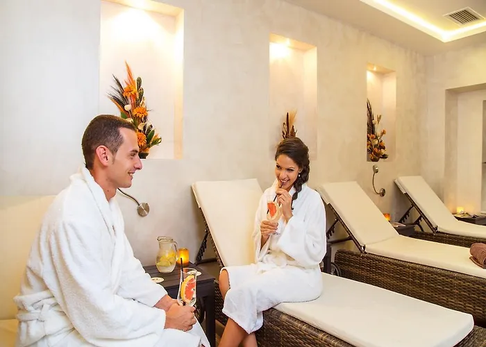 ホテル Kamengrad & パナギュリシテ