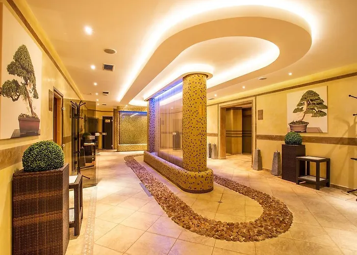 Kamengrad & 4* パナギュリシテ